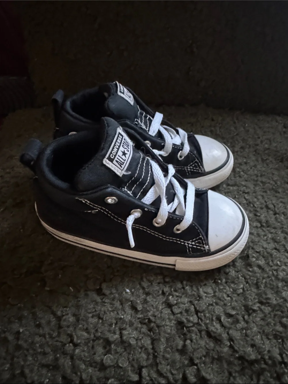 Converse Kids Black & White High-Top Sneakers 9c